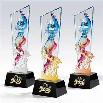 Piala Kuda Kristal